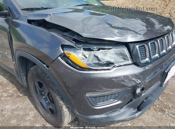 3C4NJCABXJT368582 2018 JEEP COMPASS Gray Вид спереду