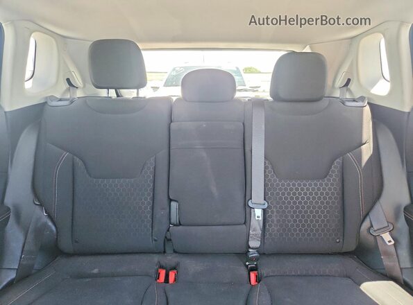 3C4NJCABXJT488866 2018 JEEP COMPASS Черный 