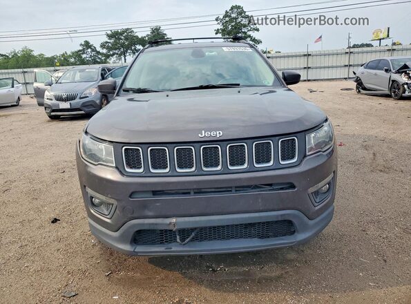 3C4NJCBB0HT611423 2017 JEEP COMPASS Gray Вид спереду