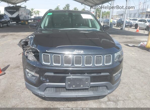 3C4NJCBB0JT165540 2018 JEEP COMPASS Black Vista del cuadro de instrumentos