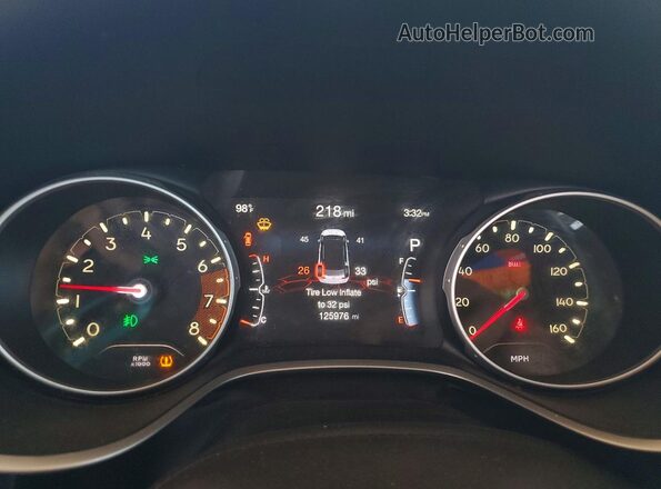 3C4NJCBB0JT166249 2018 JEEP COMPASS White Widok zestawu wskaźników