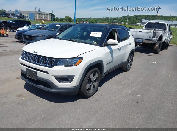 3C4NJCBB0JT182385 2018 JEEP COMPASS White Vista tres cuartos delantera izquierda