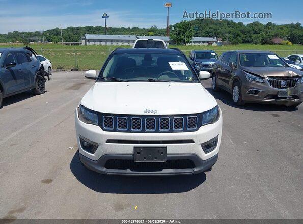 3C4NJCBB0JT182385 2018 JEEP COMPASS White Vista del cuadro de instrumentos