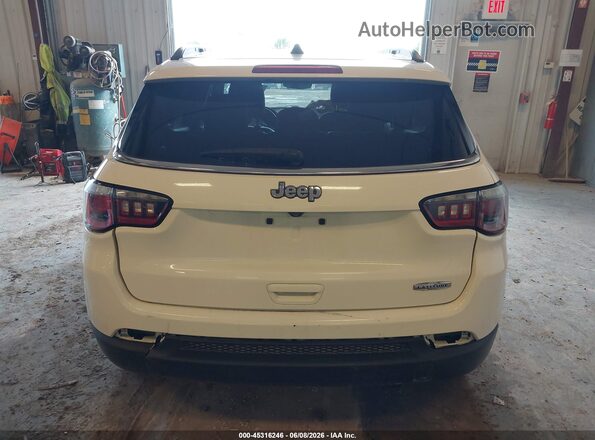 3C4NJCBB0KT651931 2019 JEEP COMPASS White 