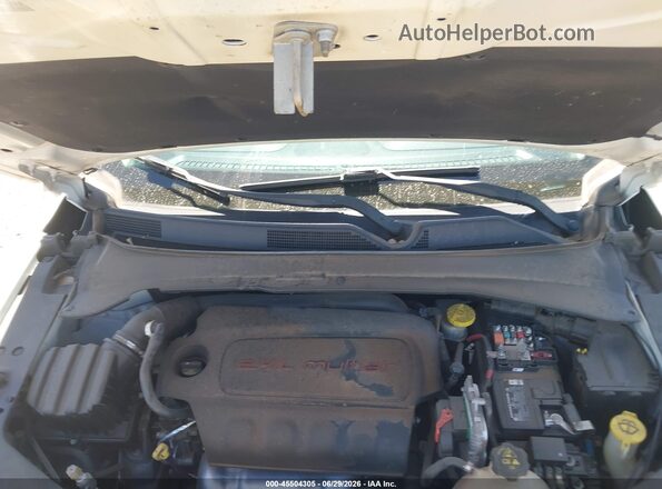 3C4NJCBB1JT368615 2018 JEEP COMPASS White Rear view
