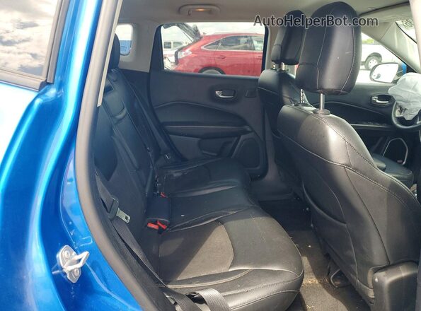 3C4NJCBB3HT668621 2017 JEEP COMPASS Blue 