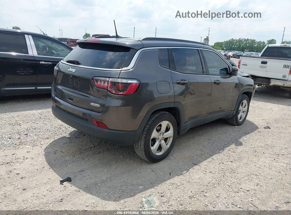 3C4NJCBB3JT137246 2018 JEEP COMPASS Gray Trasero derecho