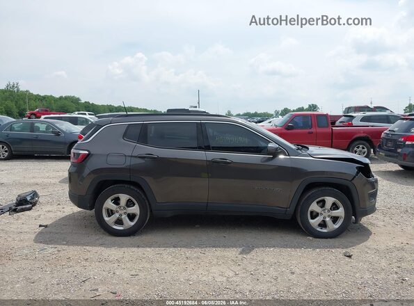 3C4NJCBB3JT137246 2018 JEEP COMPASS Gray Vista interior de 360 grados
