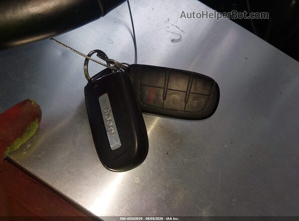 3C4NJCBB3JT181778 2018 JEEP COMPASS Black Вид панелі приладів