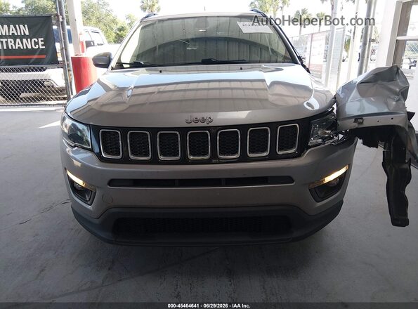 3C4NJCBB3MT517997 2021 JEEP COMPASS Silver Սարքավորումների վահանակի տեսք