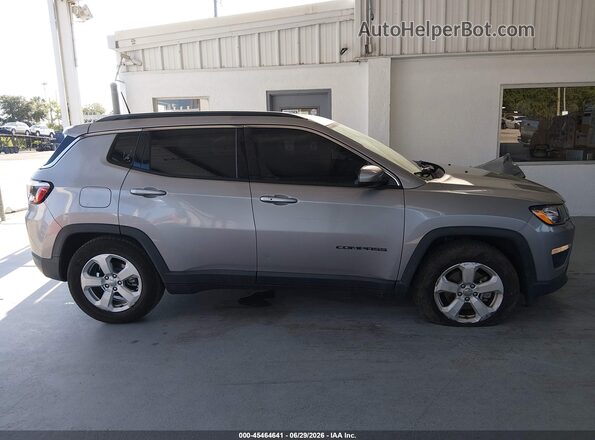 3C4NJCBB3MT517997 2021 JEEP COMPASS Silver Սալոնի հետևի տեսք