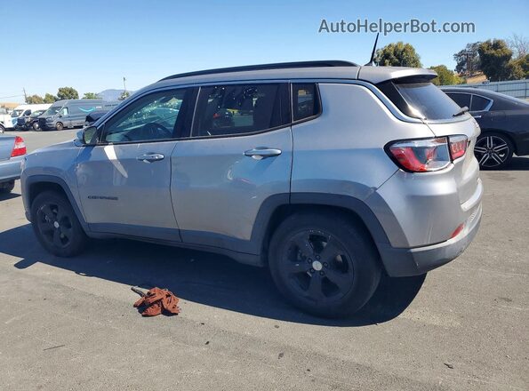 3C4NJCBB4JT194619 2018 JEEP COMPASS Silver Задня ліва чверть