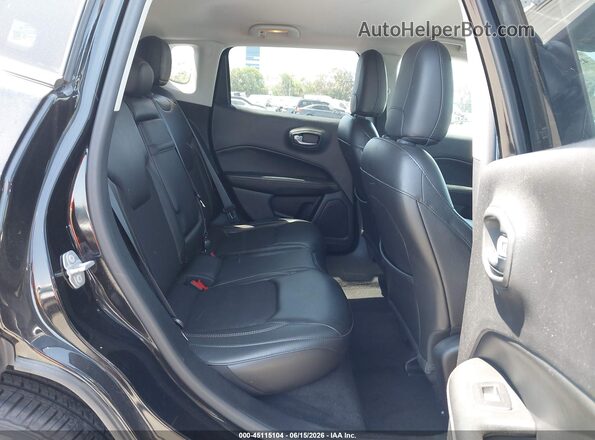 3C4NJCBB4JT293103 2018 JEEP COMPASS Black VIN կոդի պիտակի տեսք