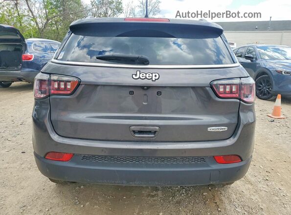 3C4NJCBB4LT258774 2020 JEEP COMPASS Gray Rear view