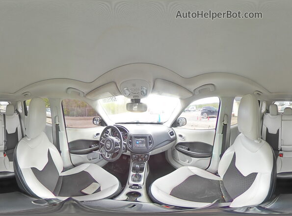 3C4NJCBB4LT258774 2020 JEEP COMPASS Gray 360 interior view