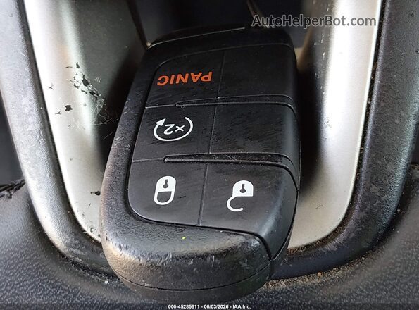 3C4NJCBB4MT604131 2021 JEEP COMPASS Burgundy Dashboard view