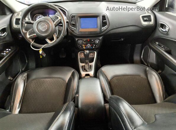 3C4NJCBB5LT206036 2020 JEEP COMPASS Черный Вид панели приборов