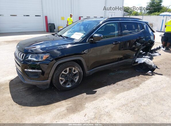 3C4NJCBB6JT304683 2018 JEEP COMPASS Black Առջևի ձախ երեք քառորդ տեսարան