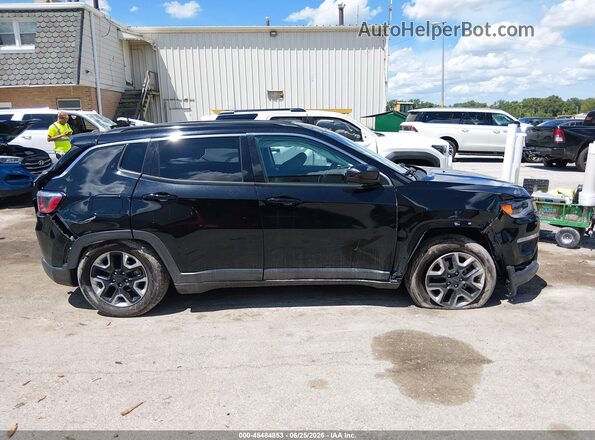 3C4NJCBB6JT304683 2018 JEEP COMPASS Black Սալոնի հետևի տեսք