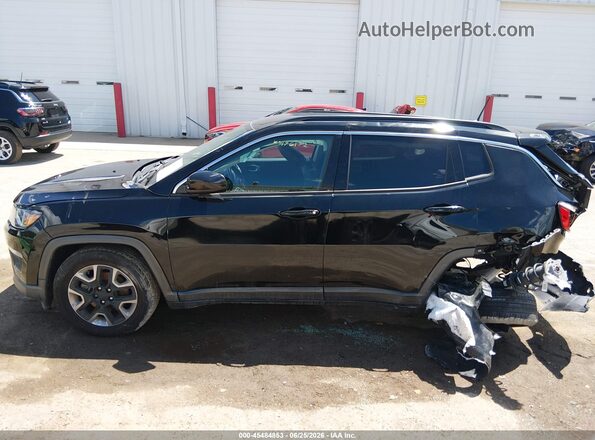 3C4NJCBB6JT304683 2018 JEEP COMPASS Black Սալոնի 360 աստիճան տեսք