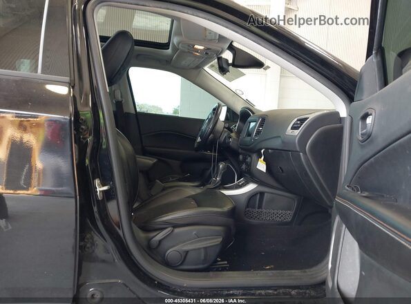 3C4NJCBB6MT502278 2021 JEEP COMPASS Black წინა სალონის ხედი