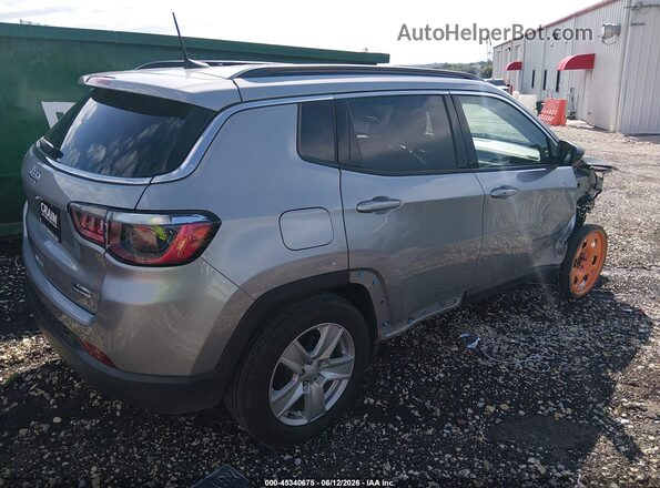 3C4NJCBB6NT229585 2022 JEEP COMPASS Silver Rear right