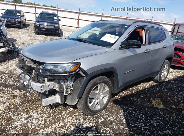 3C4NJCBB6NT229585 2022 JEEP COMPASS Silver Front left