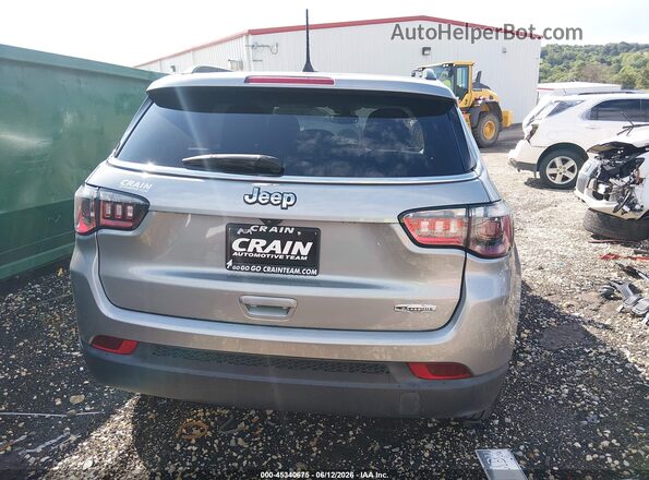 3C4NJCBB6NT229585 2022 JEEP COMPASS Silver 