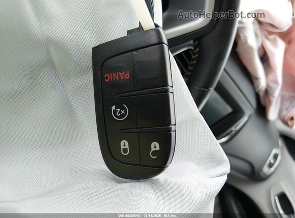 3C4NJCBB7JT487138 2018 JEEP COMPASS Black Вид панелі приладів