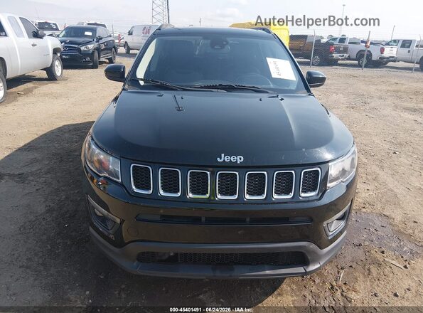3C4NJCBB7LT258929 2020 JEEP COMPASS Черный Вид щитка приборов