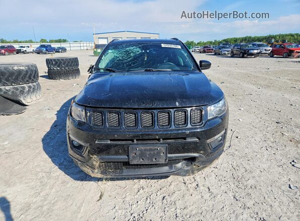 3C4NJCBB8JT408253 2018 JEEP COMPASS Черный Вид спереди