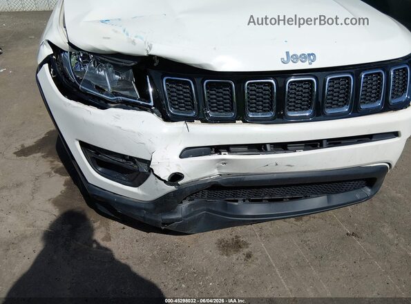 3C4NJCBB8JT462734 2018 JEEP COMPASS White 
