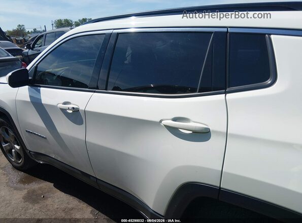 3C4NJCBB8JT462734 2018 JEEP COMPASS White 