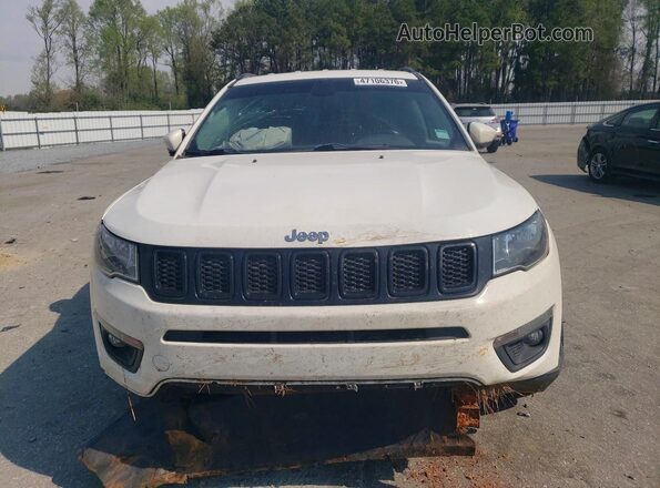 3C4NJCBB8JT468968 2018 JEEP COMPASS Белый Вид спереди