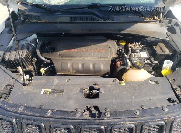 3C4NJCBB8JT468968 2018 JEEP COMPASS Белый Вид подкапотного пространства