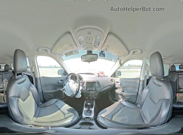 3C4NJCBB8JT468968 2018 JEEP COMPASS Белый Панорамный вид салона 360°