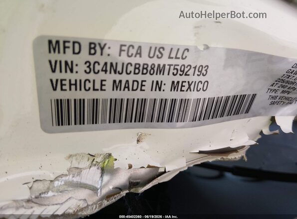 3C4NJCBB8MT592193 2021 JEEP COMPASS White Widok komory silnika