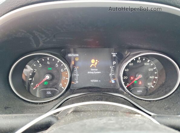 3C4NJCBB9JT502495 2018 JEEP COMPASS Black Вид щитка приладів