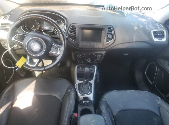 3C4NJCBB9KT699329 2019 JEEP COMPASS Silver წინა პანელის ხედი