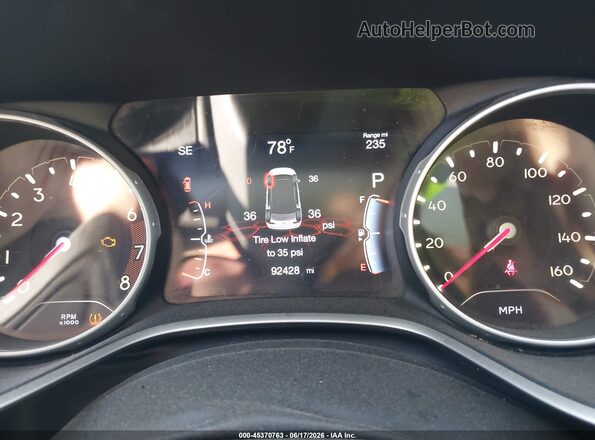 3C4NJCBB9KT762803 2019 JEEP COMPASS Серебряный Вид задних сидений