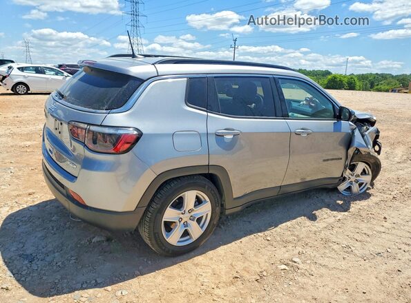 3C4NJCBB9NT138228 2022 JEEP COMPASS Silver Задня права чверть