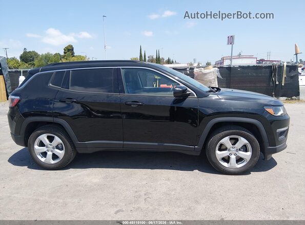 3C4NJCBBXJT293123 2018 JEEP COMPASS Black Սալոնի հետևի տեսք