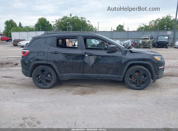 3C4NJCBBXJT408240 2018 JEEP COMPASS Black Вид задньої частини салону