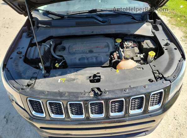 3C4NJCBBXKT730748 2019 JEEP COMPASS Black Engine compartment view
