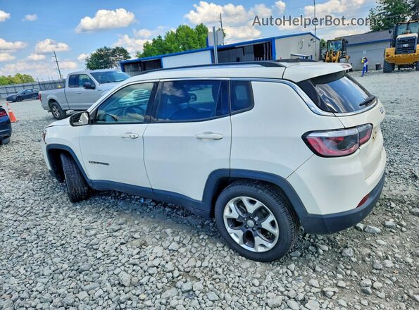 3C4NJCCB0JT358673 2018 JEEP COMPASS White Rear left