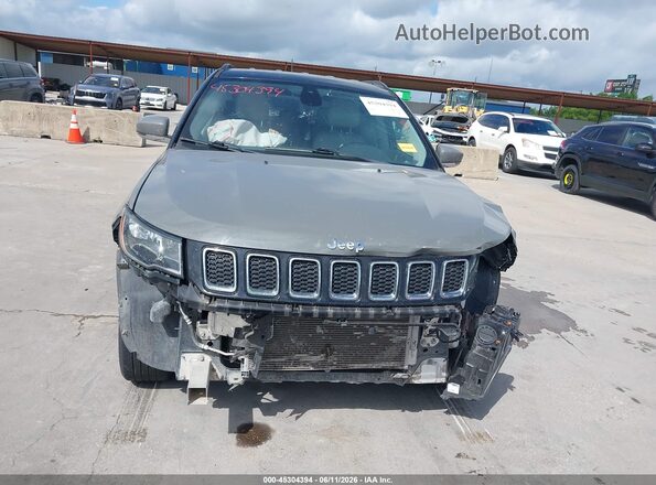 3C4NJCCB0LT152448 2020 JEEP COMPASS Gray Widok deski rozdzielczej