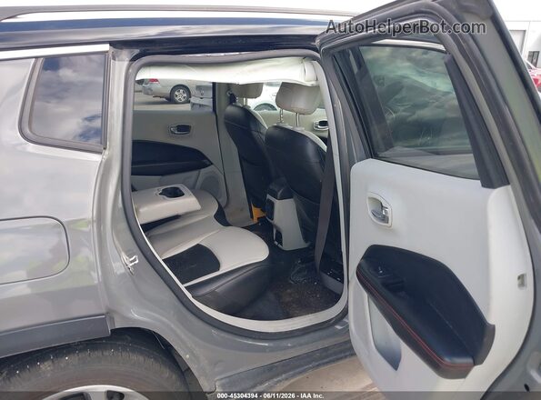 3C4NJCCB0LT152448 2020 JEEP COMPASS Gray Widok naklejki z numerem VIN