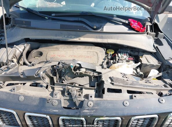3C4NJCCB1KT749090 2019 JEEP COMPASS Gray Rear view