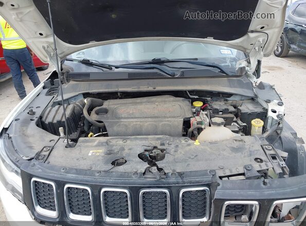 3C4NJCCB2JT405928 2018 JEEP COMPASS White Vista trasera