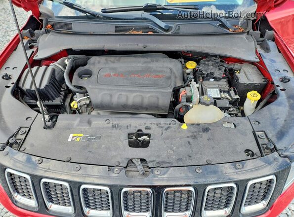 3C4NJCCB3JT488902 2018 JEEP COMPASS Red Widok komory silnika